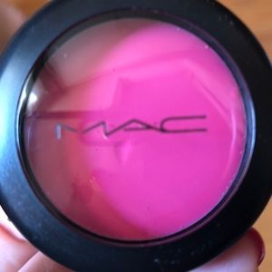 MAC Cosmetics Makeup - MAC lip and cheek color MAC Cosmetics Makeup - MAC lip and cheek color